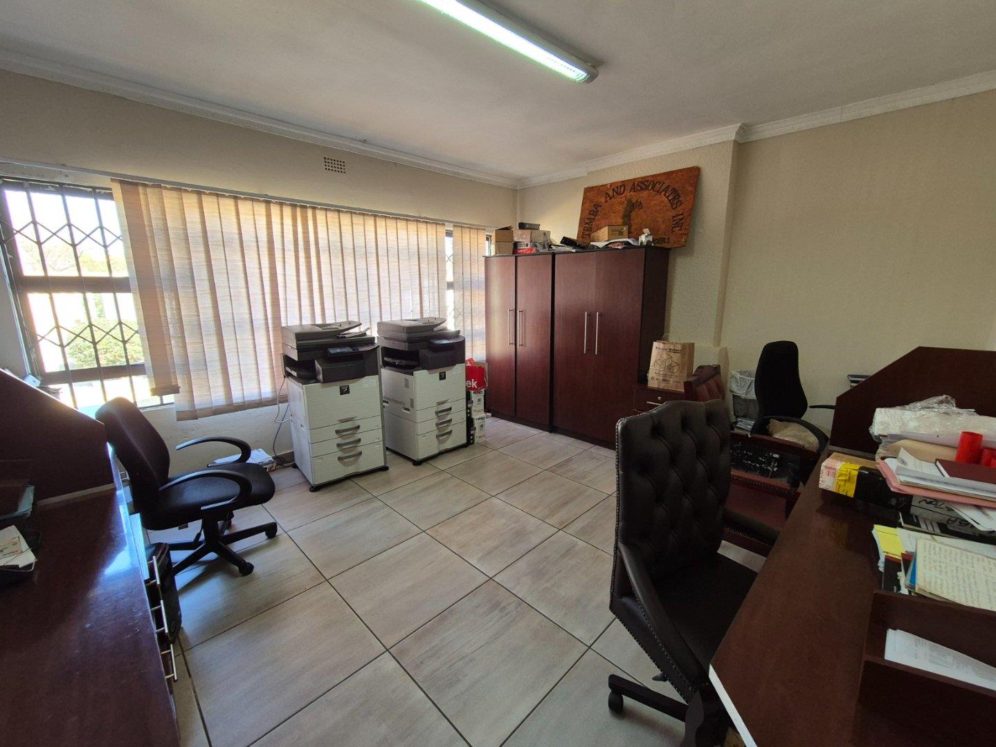 3 Bedroom Property for Sale in New Redruth Gauteng