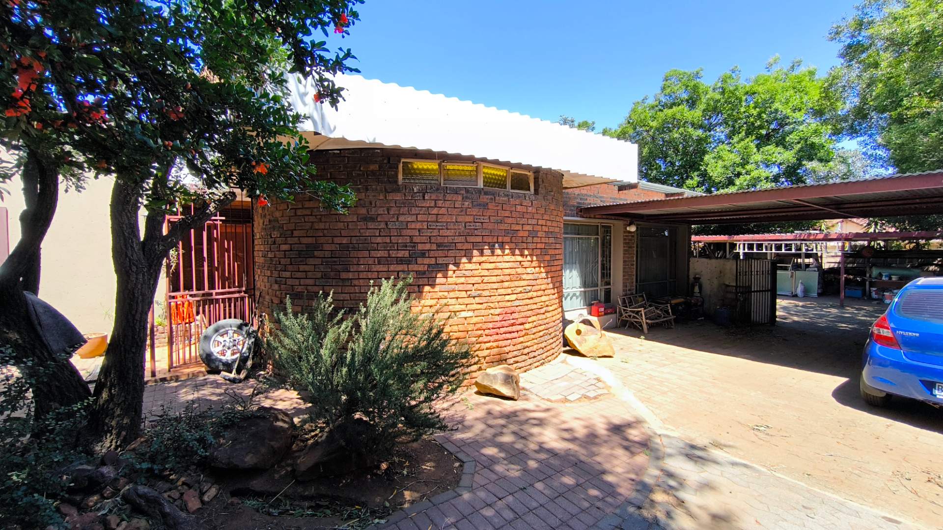 4 Bedroom Property for Sale in Brackenhurst Gauteng