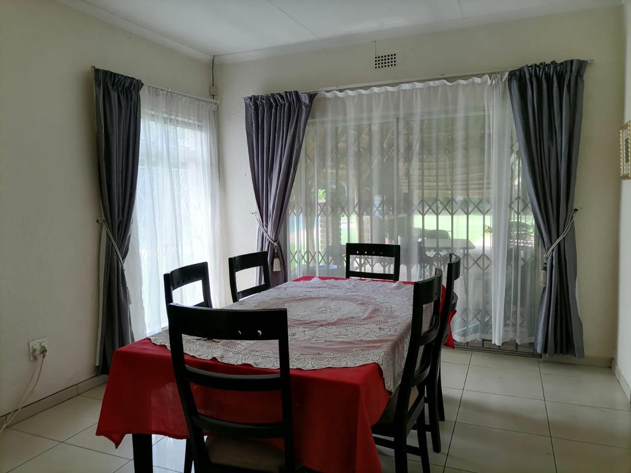 To Let 3 Bedroom Property for Rent in Brackenhurst Gauteng