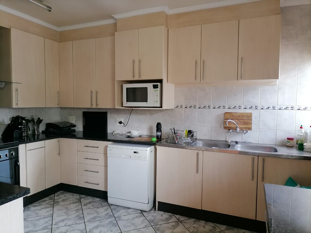 To Let 3 Bedroom Property for Rent in Brackenhurst Gauteng