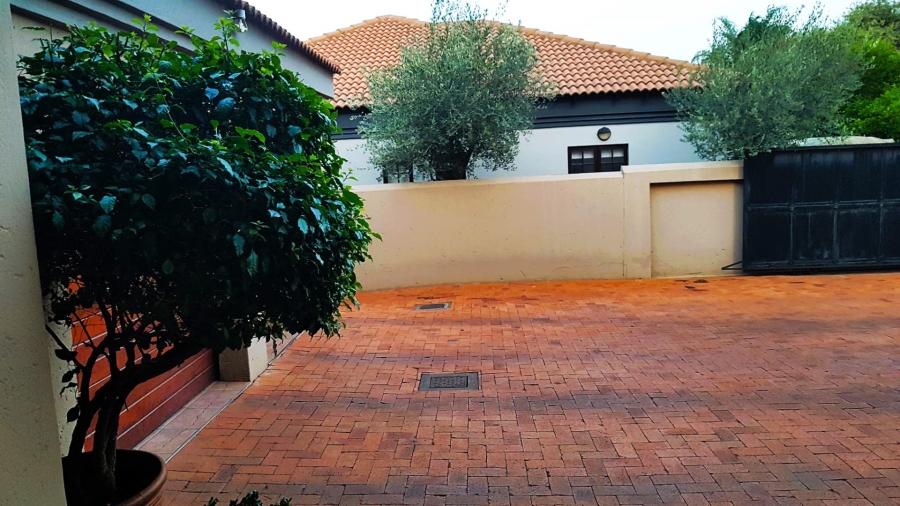 3 Bedroom Property for Sale in Montana Tuine Gauteng