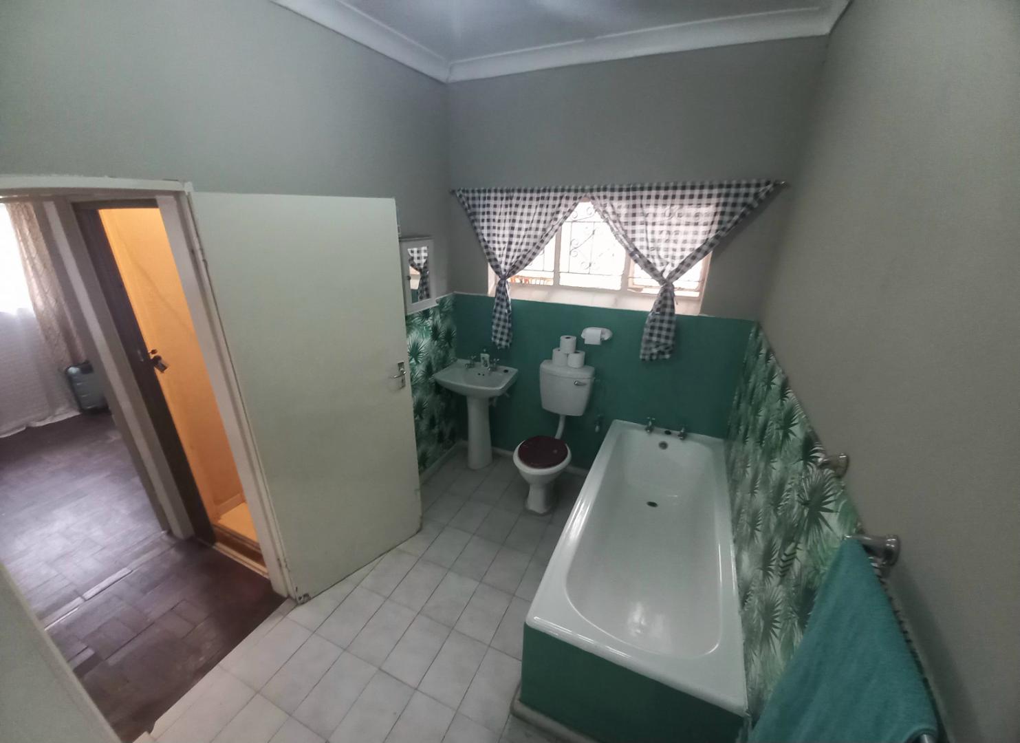 4 Bedroom Property for Sale in Claremont Gauteng