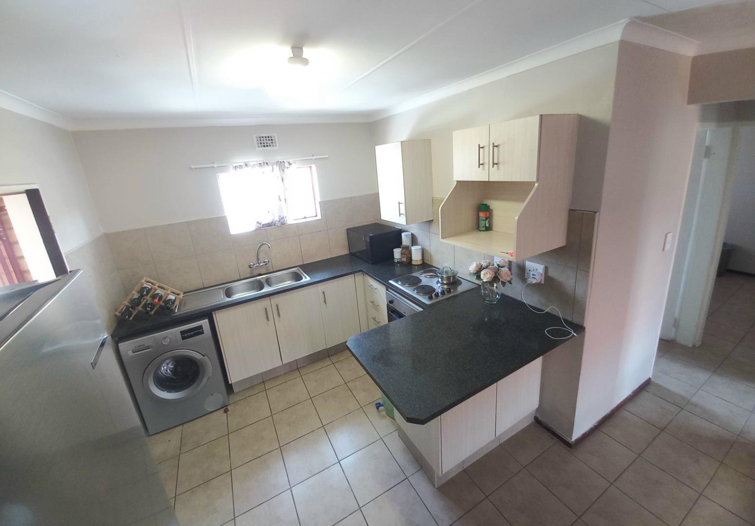 2 Bedroom Property for Sale in Midrand Gauteng