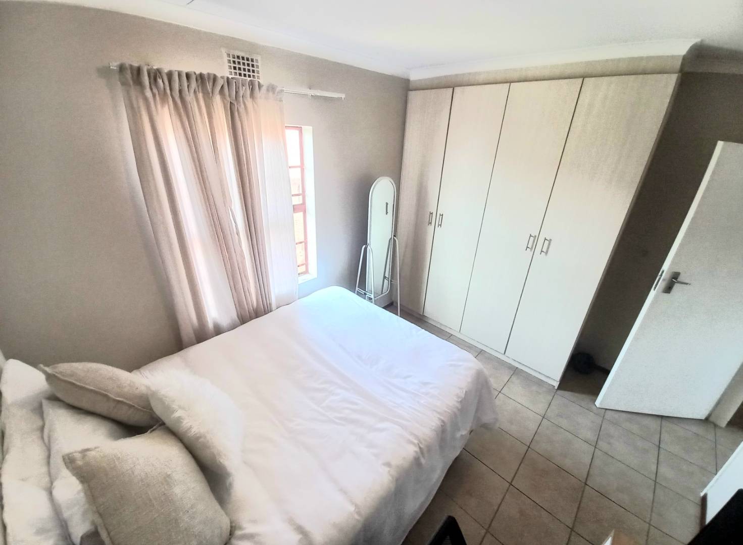 2 Bedroom Property for Sale in Midrand Gauteng