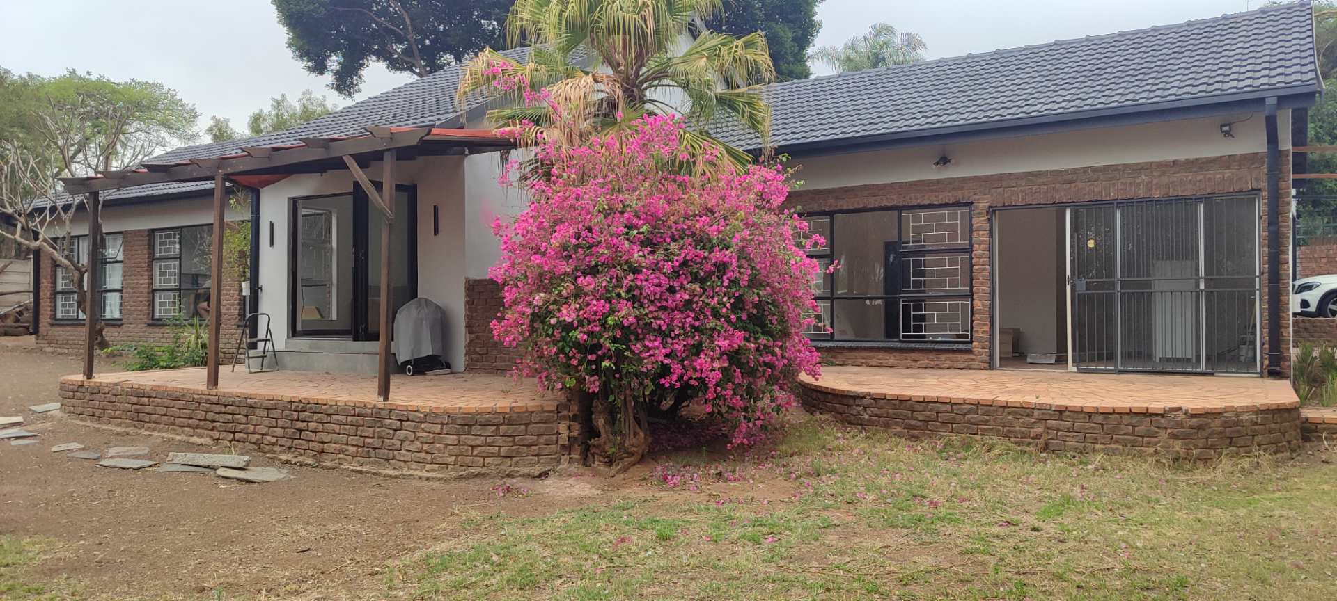 4 Bedroom Property for Sale in Waterkloof Glen Gauteng