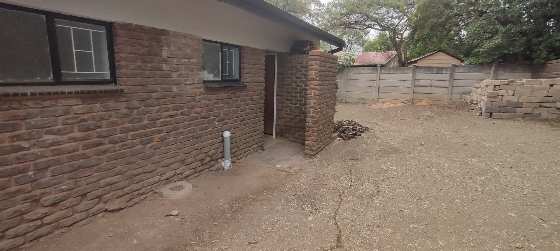 4 Bedroom Property for Sale in Waterkloof Glen Gauteng