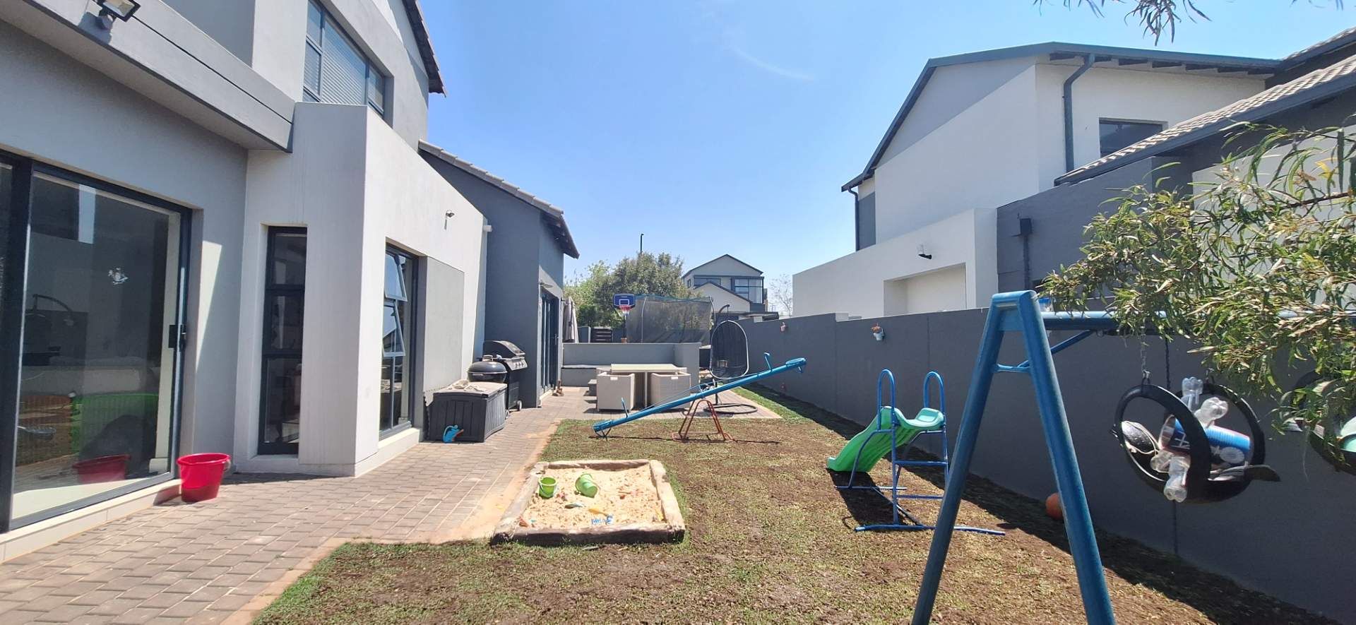 4 Bedroom Property for Sale in Midstream Meadows Gauteng