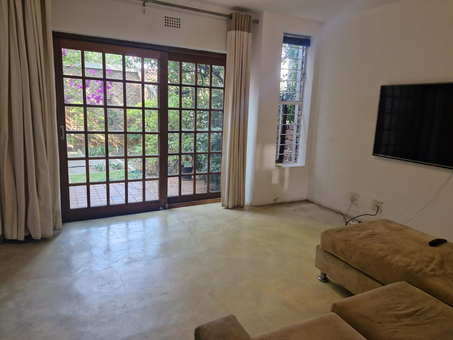 To Let 2 Bedroom Property for Rent in Strathavon Gauteng