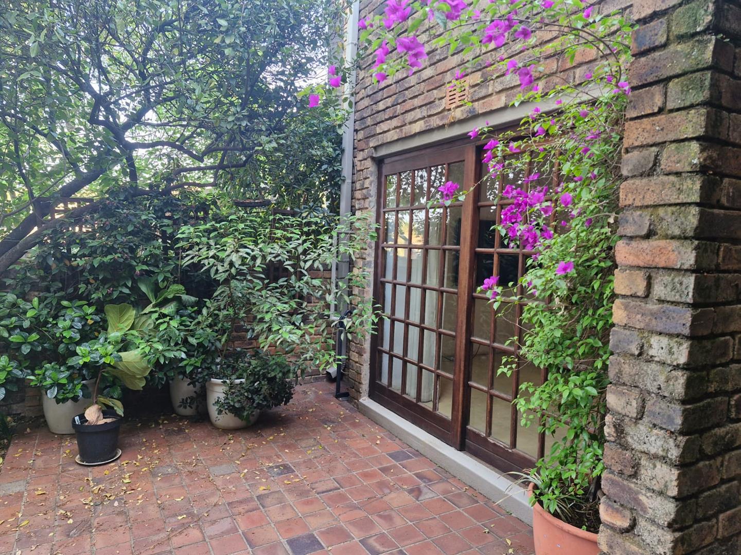 To Let 2 Bedroom Property for Rent in Strathavon Gauteng