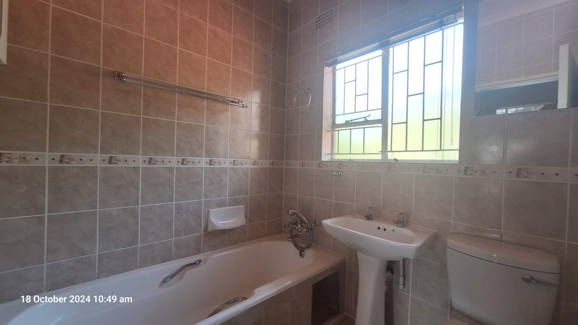 To Let 2 Bedroom Property for Rent in Beyerspark Gauteng