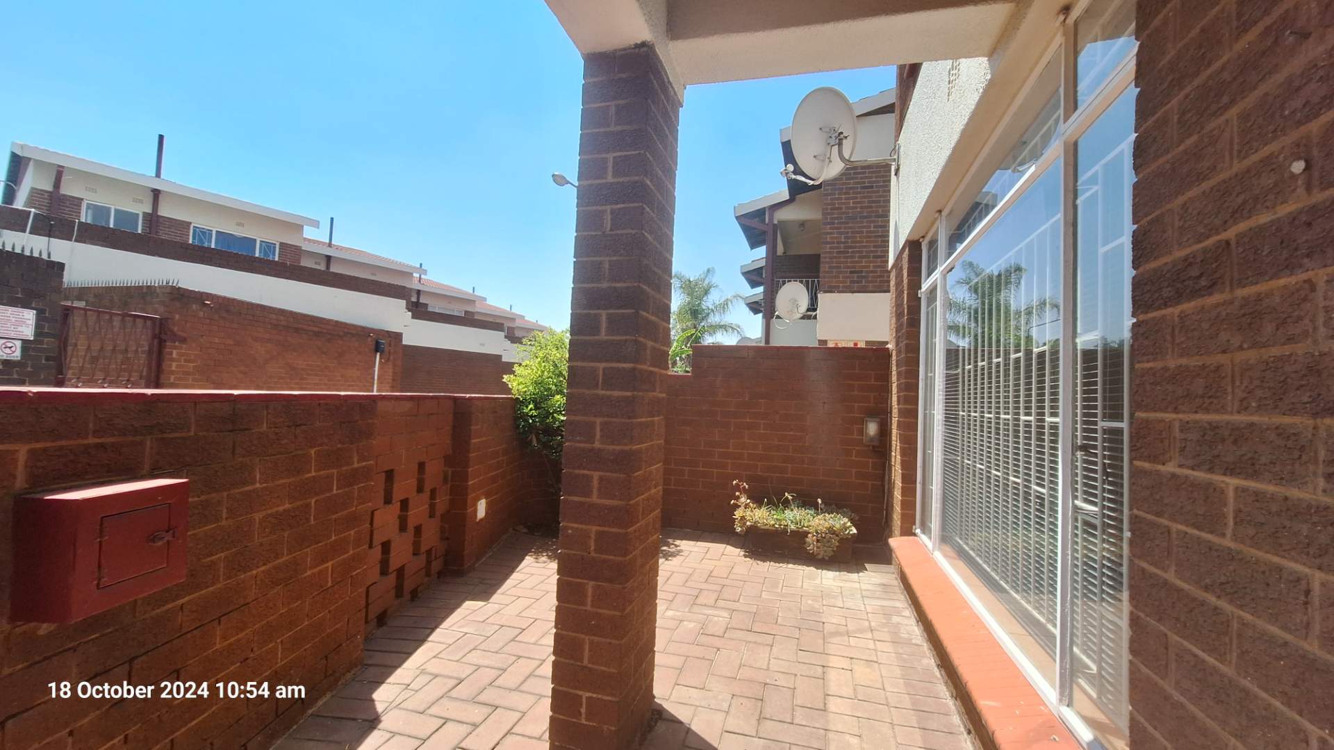 To Let 2 Bedroom Property for Rent in Beyerspark Gauteng