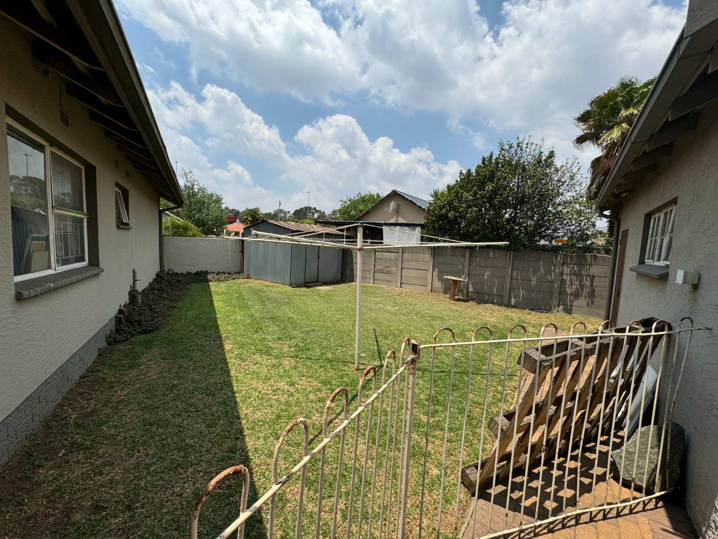 3 Bedroom Property for Sale in Verwoerdpark Gauteng