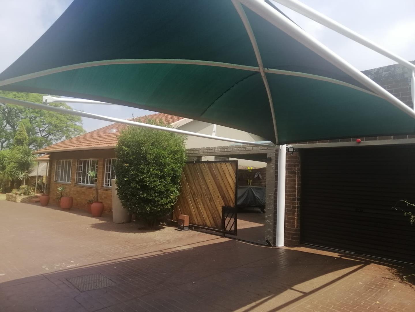 4 Bedroom Property for Sale in Lambton Gauteng