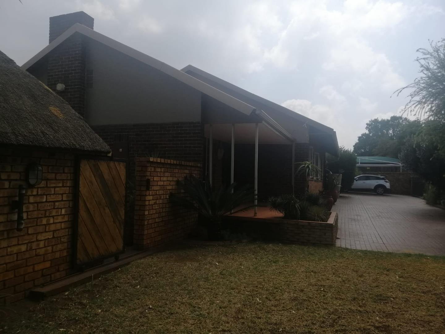 4 Bedroom Property for Sale in Lambton Gauteng