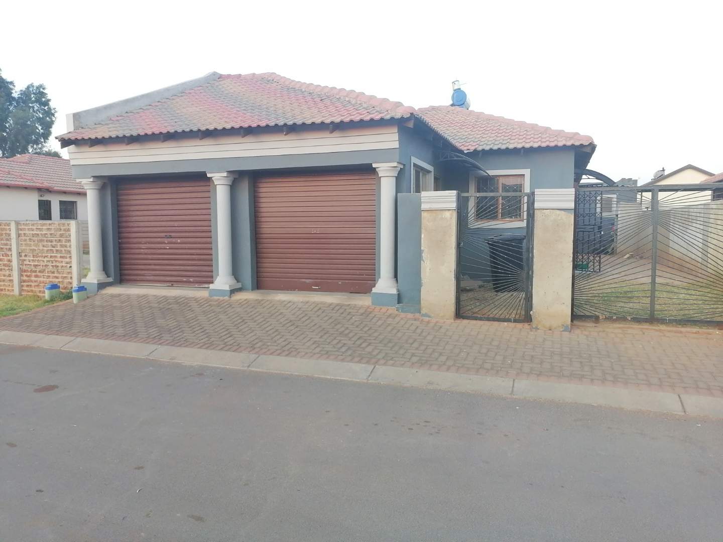 2 Bedroom Property for Sale in Alliance Gauteng