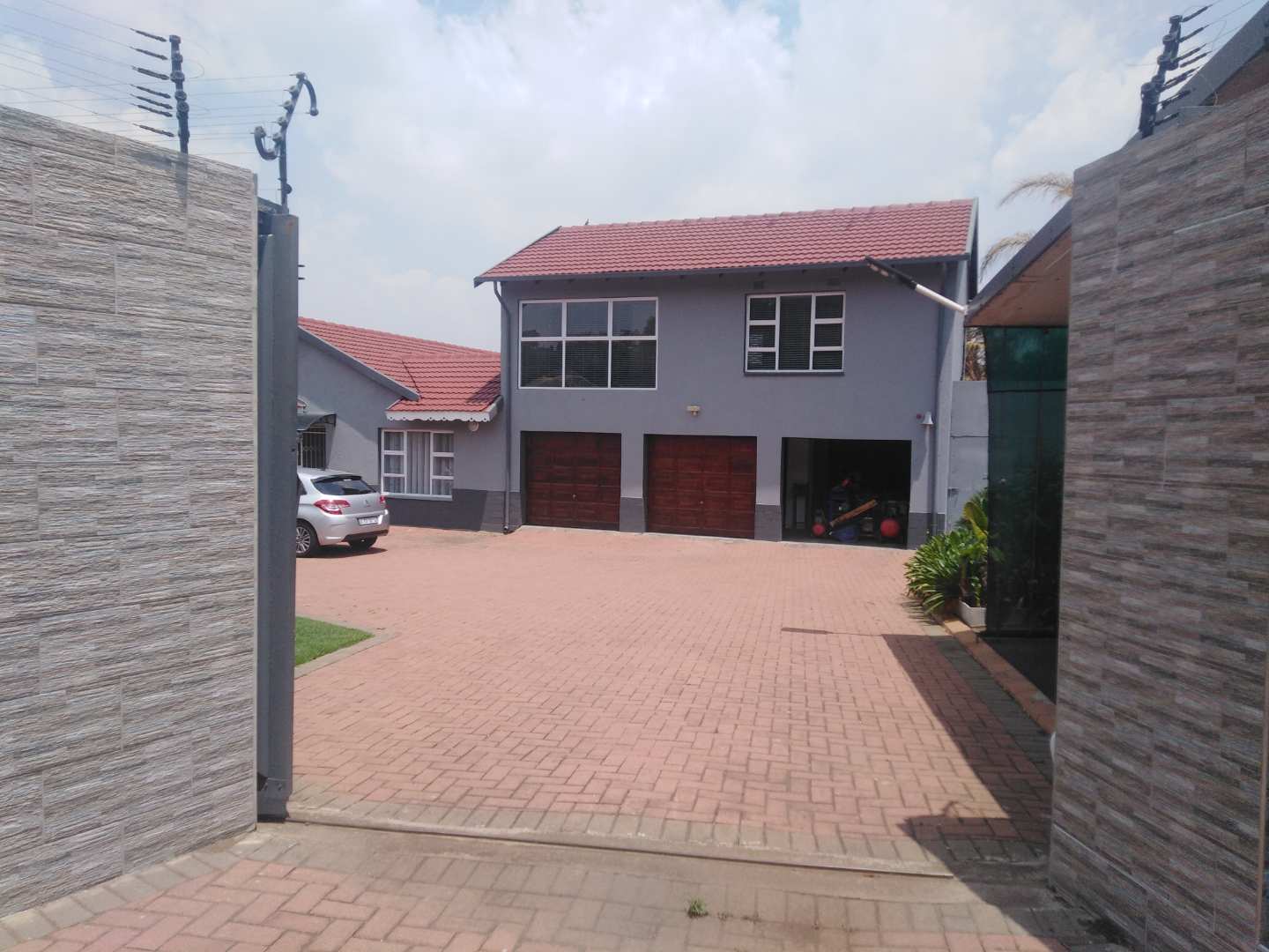 4 Bedroom Property for Sale in Germiston West Gauteng