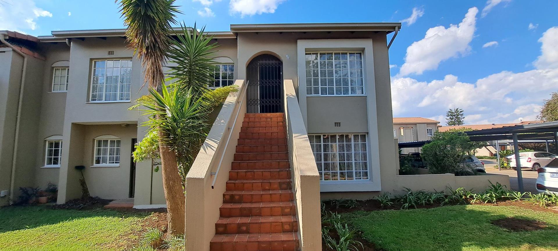 2 Bedroom Property for Sale in Robindale Gauteng