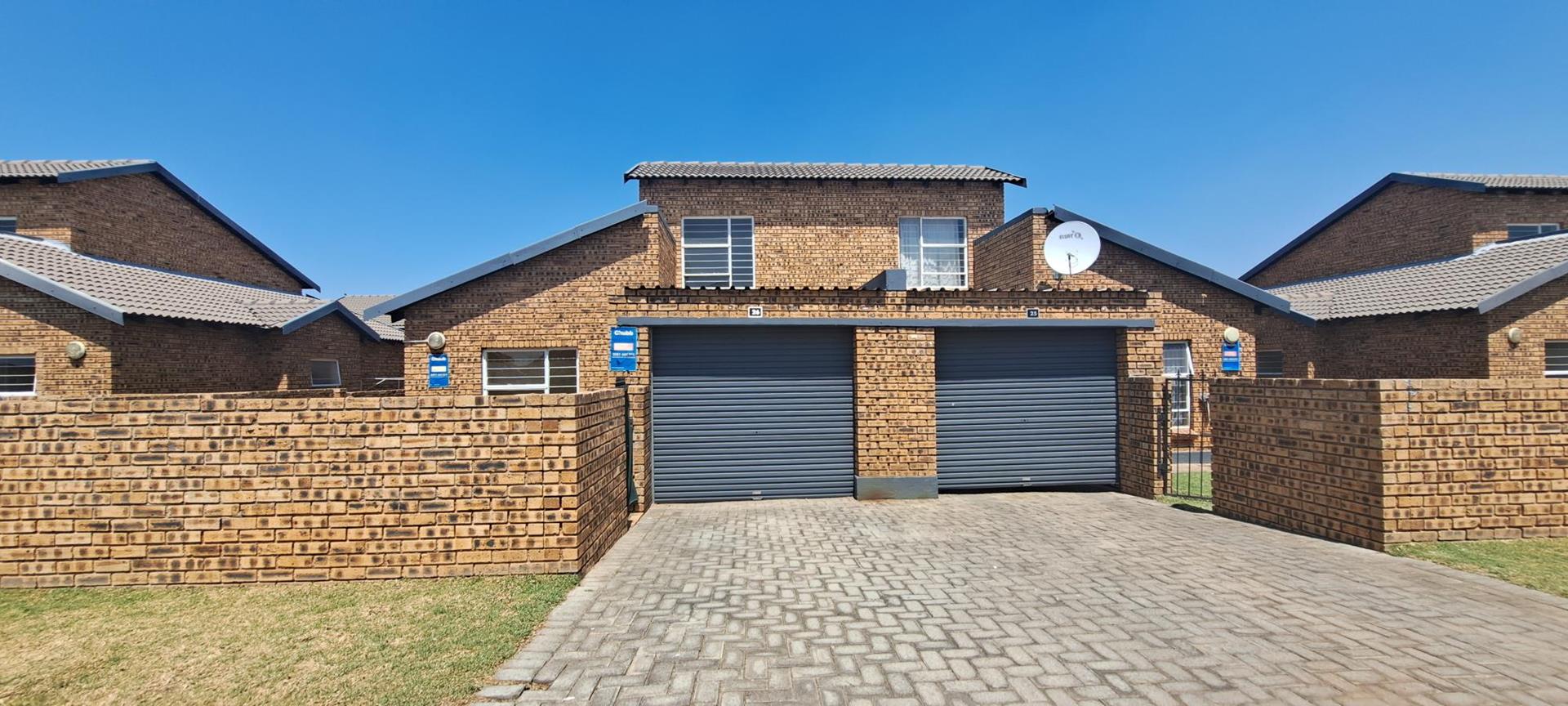 2 Bedroom Property for Sale in Honeypark Gauteng