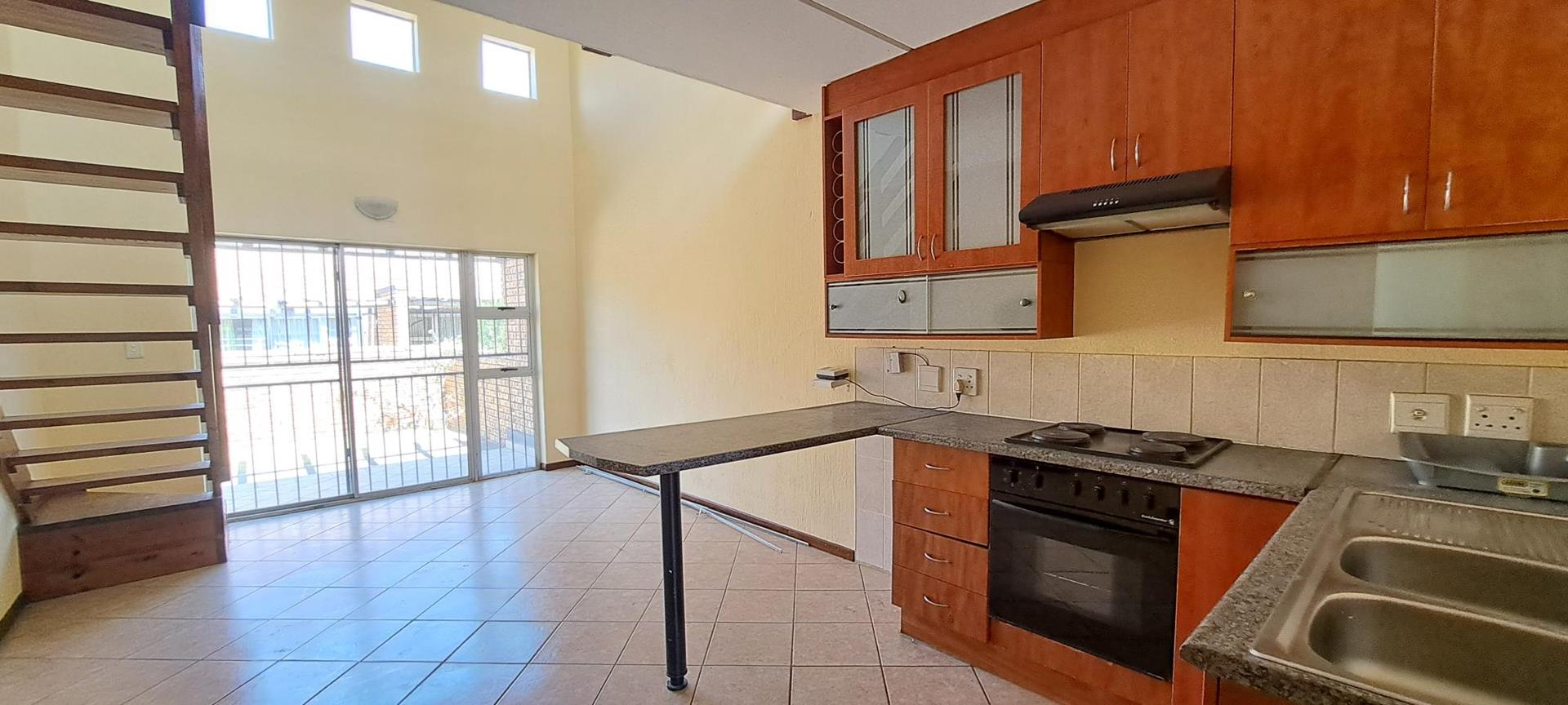 2 Bedroom Property for Sale in Honeypark Gauteng