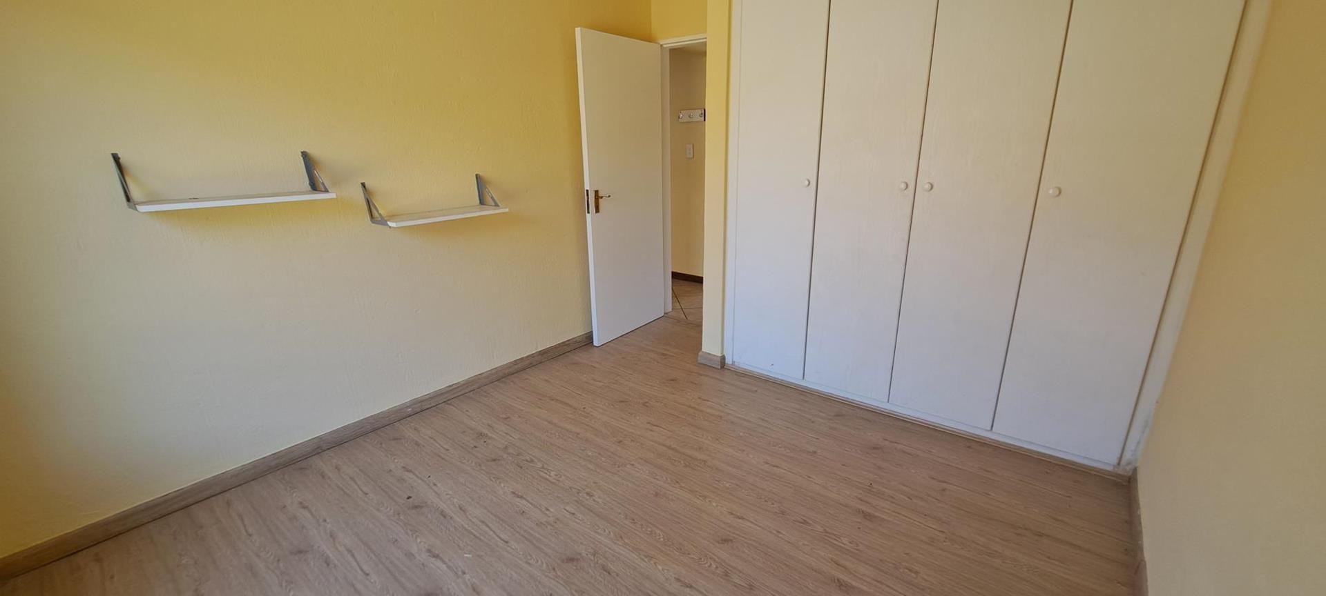 2 Bedroom Property for Sale in Honeypark Gauteng