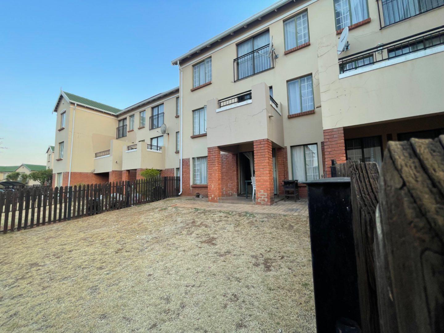 2 Bedroom Property for Sale in Terenure Gauteng