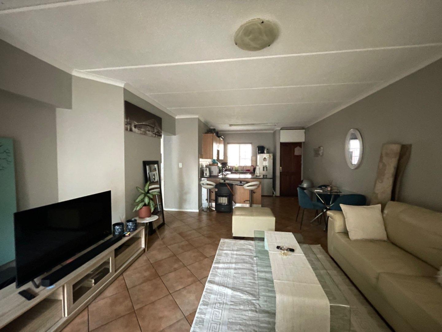 2 Bedroom Property for Sale in Terenure Gauteng