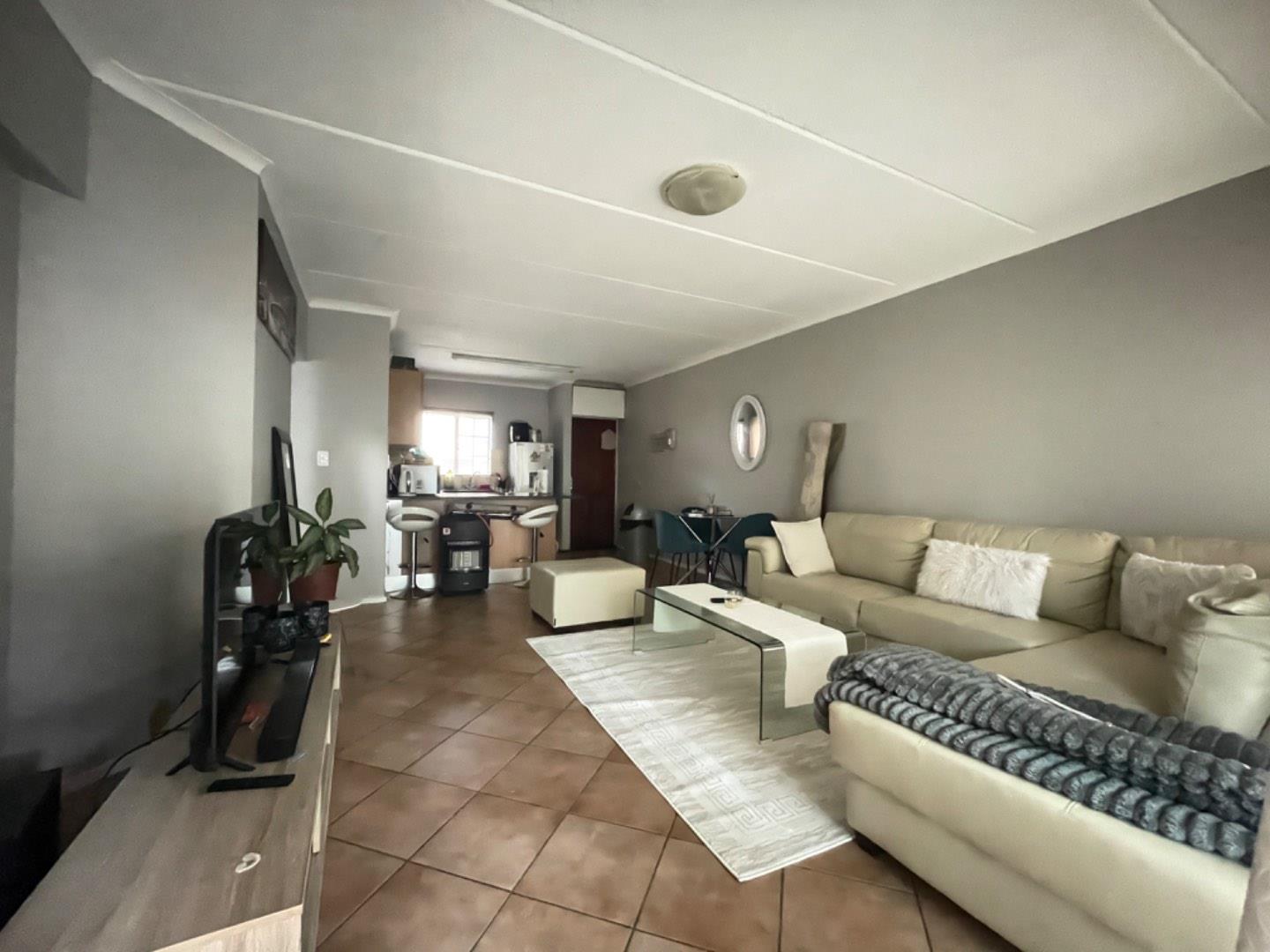 2 Bedroom Property for Sale in Terenure Gauteng