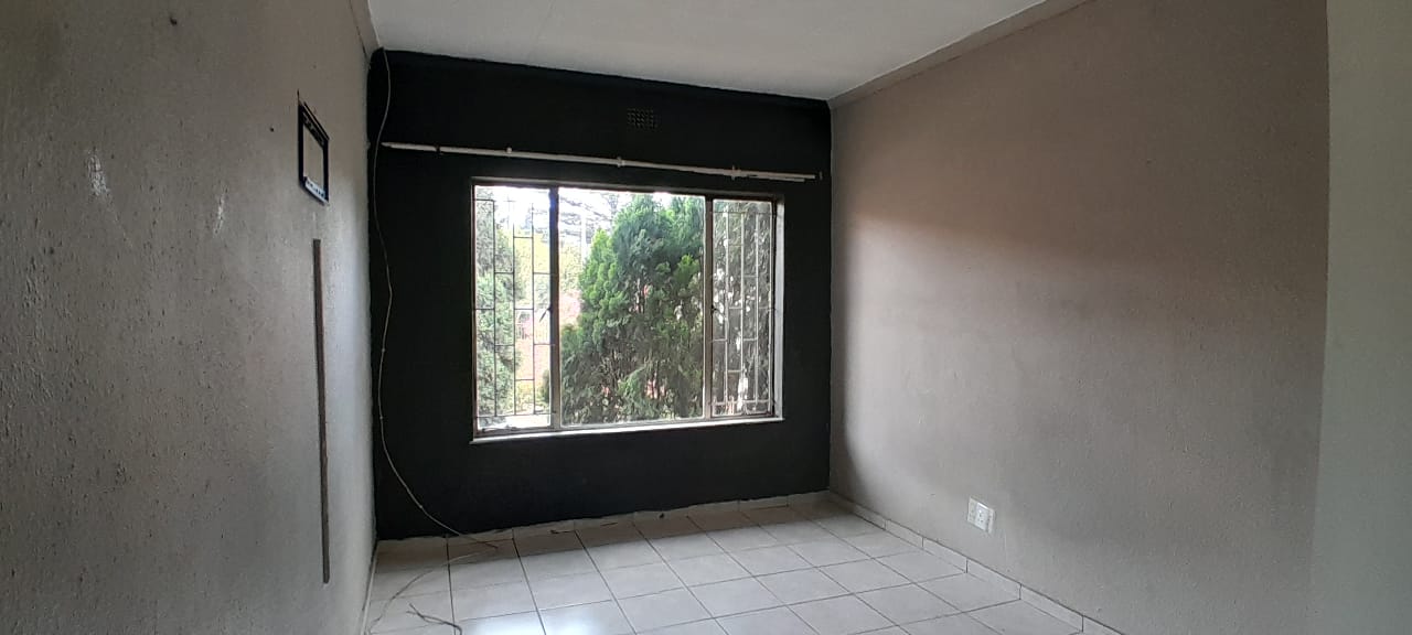 2 Bedroom Property for Sale in Birchleigh Ext 9 Gauteng