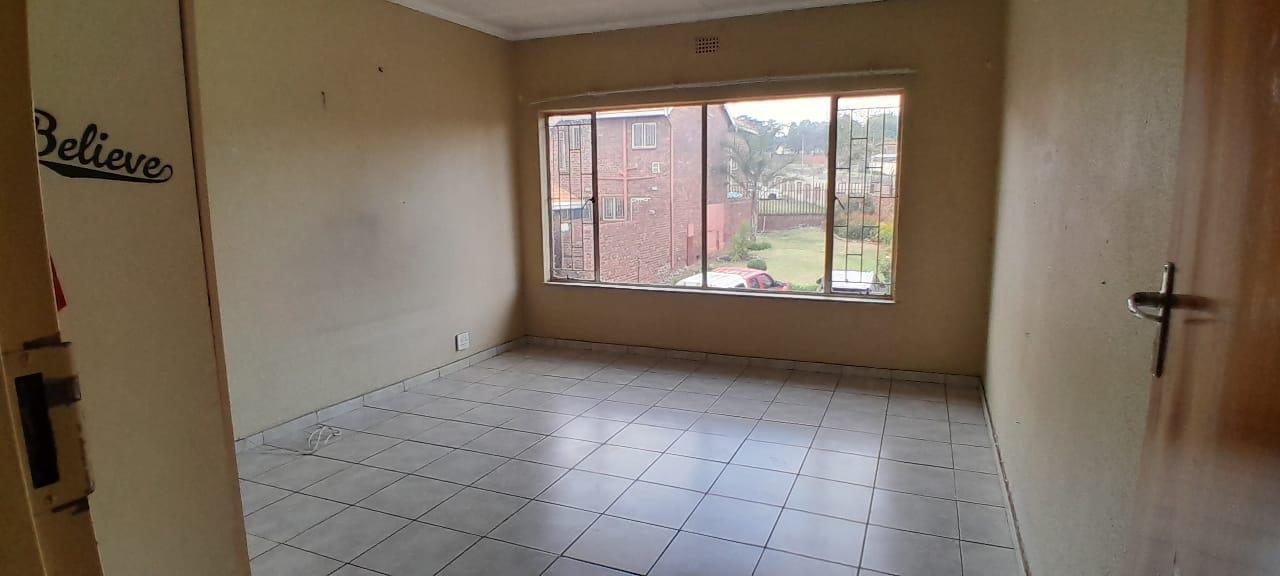 2 Bedroom Property for Sale in Birchleigh Ext 9 Gauteng