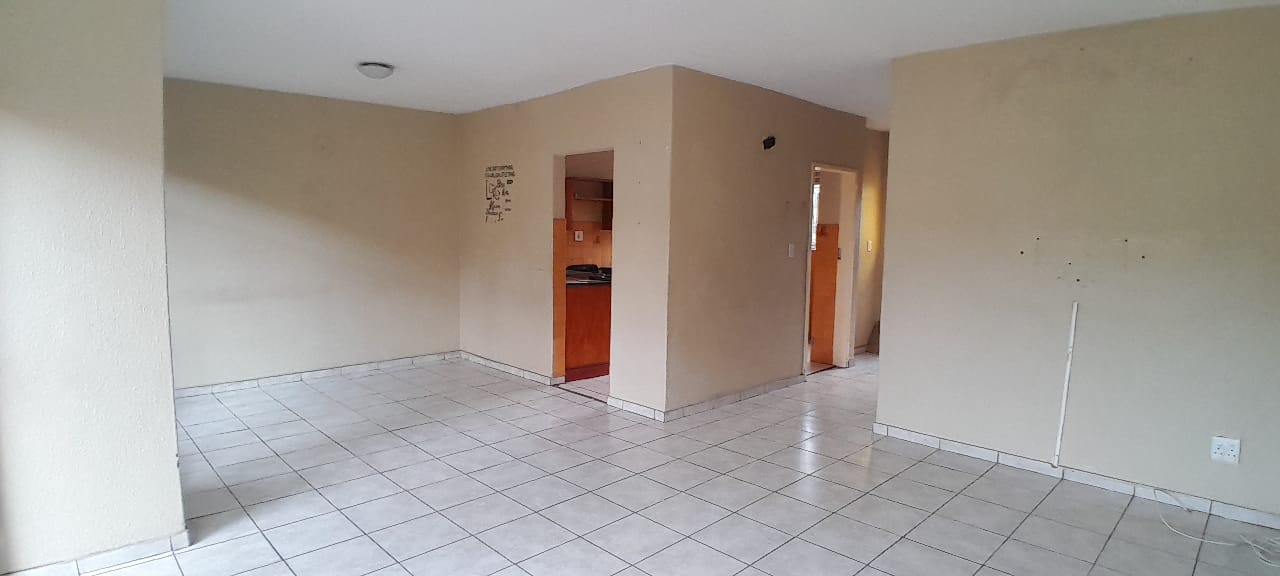 2 Bedroom Property for Sale in Birchleigh Ext 9 Gauteng