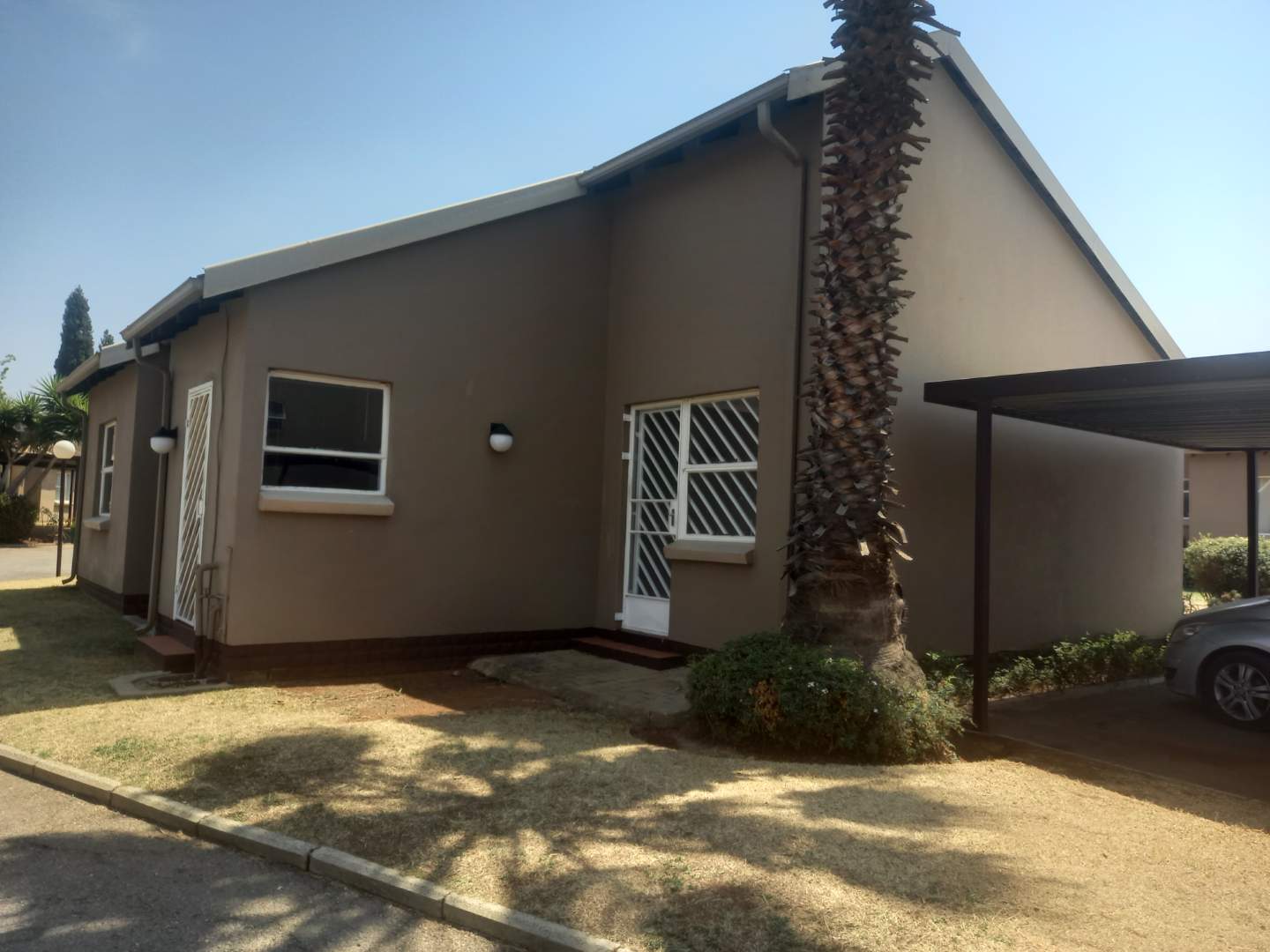 3 Bedroom Property for Sale in Bonaero Park Gauteng