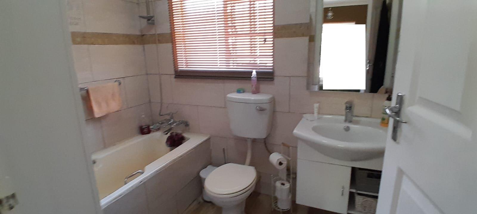 3 Bedroom Property for Sale in Van Riebeeck Park Gauteng