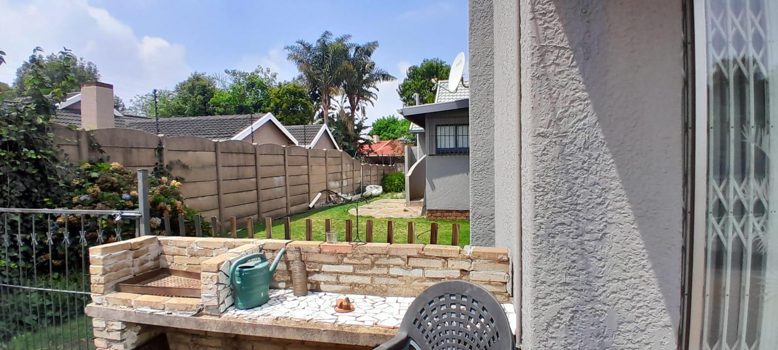 3 Bedroom Property for Sale in Van Riebeeck Park Gauteng