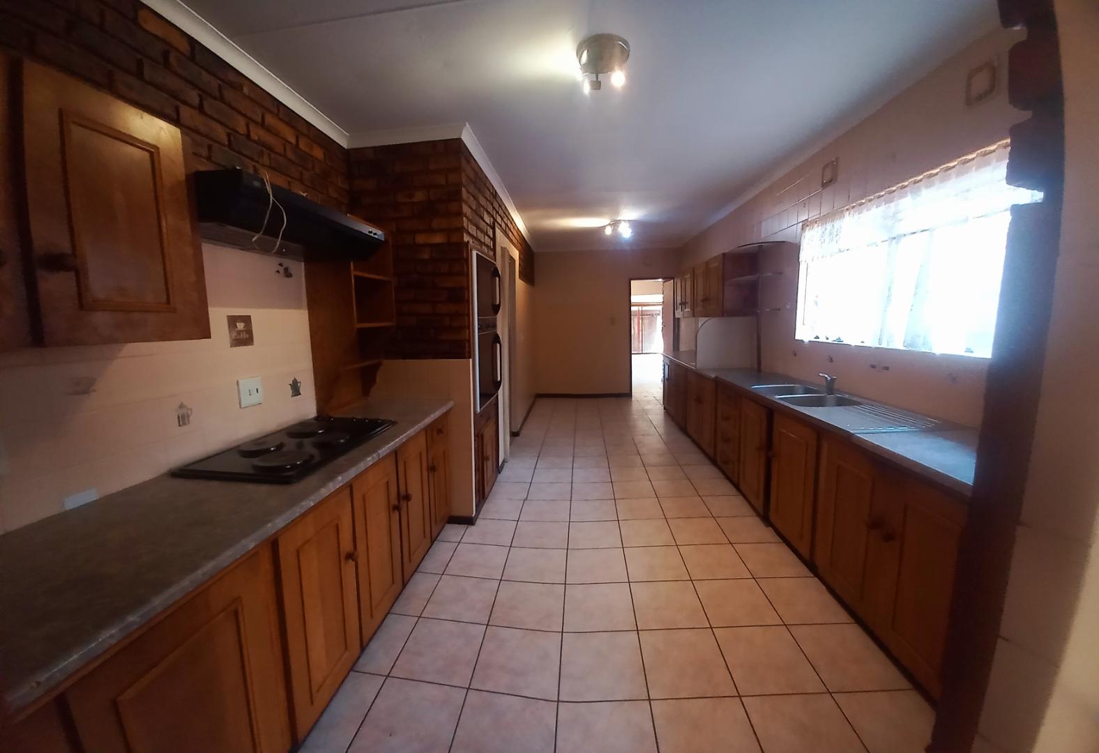 10 Bedroom Property for Sale in Terenure Gauteng