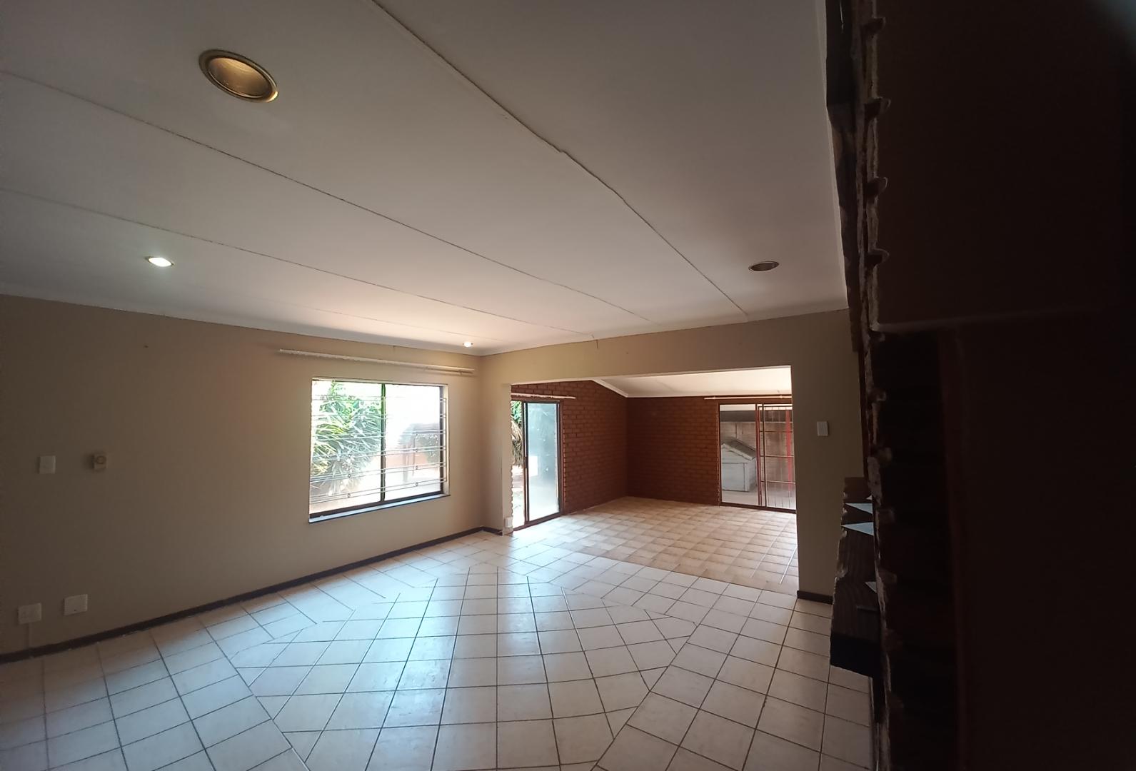 10 Bedroom Property for Sale in Terenure Gauteng