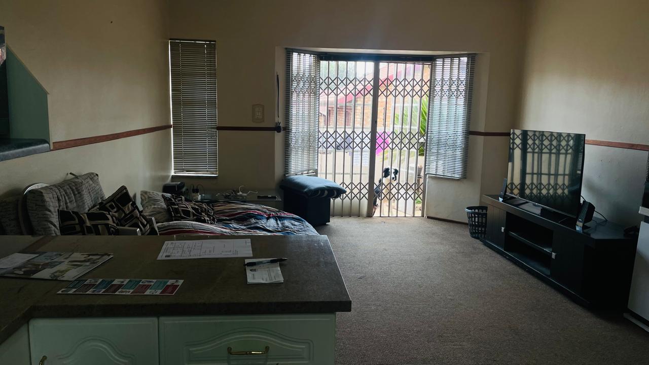 2 Bedroom Property for Sale in Norkem Park Gauteng