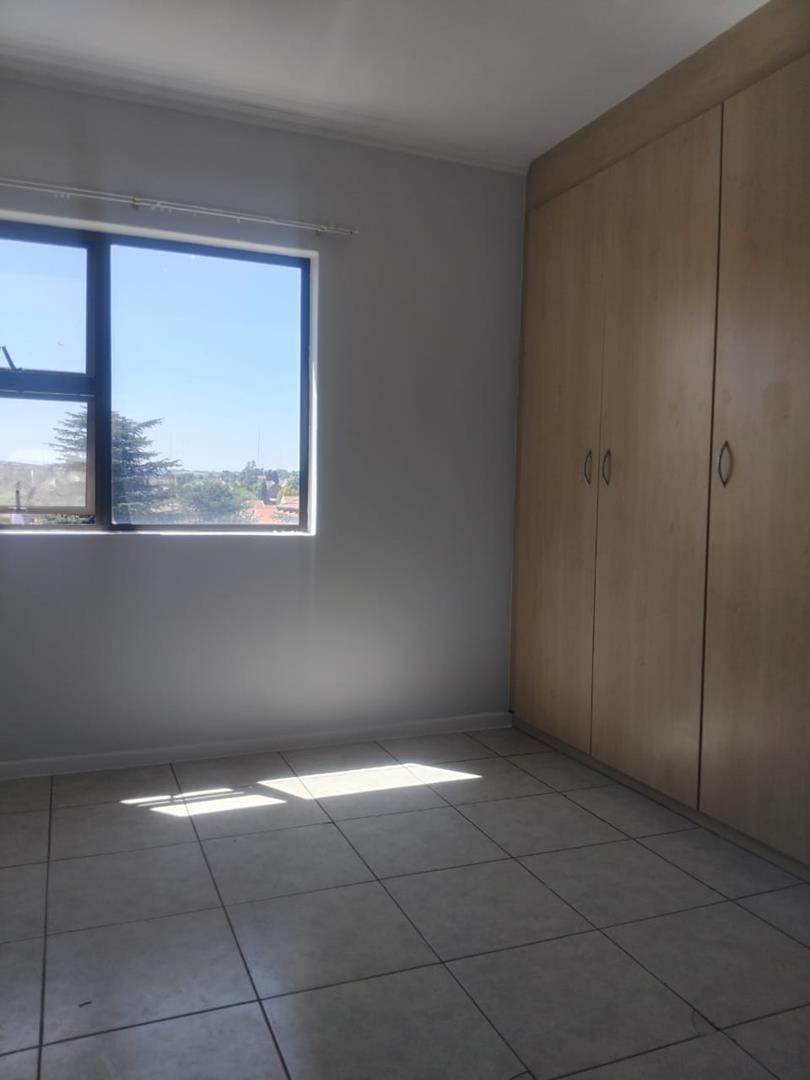 2 Bedroom Property for Sale in Sunninghill Gauteng