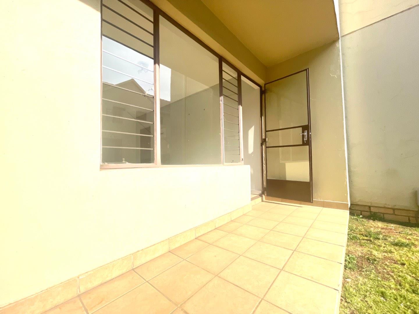 1 Bedroom Property for Sale in Esther Park Gauteng