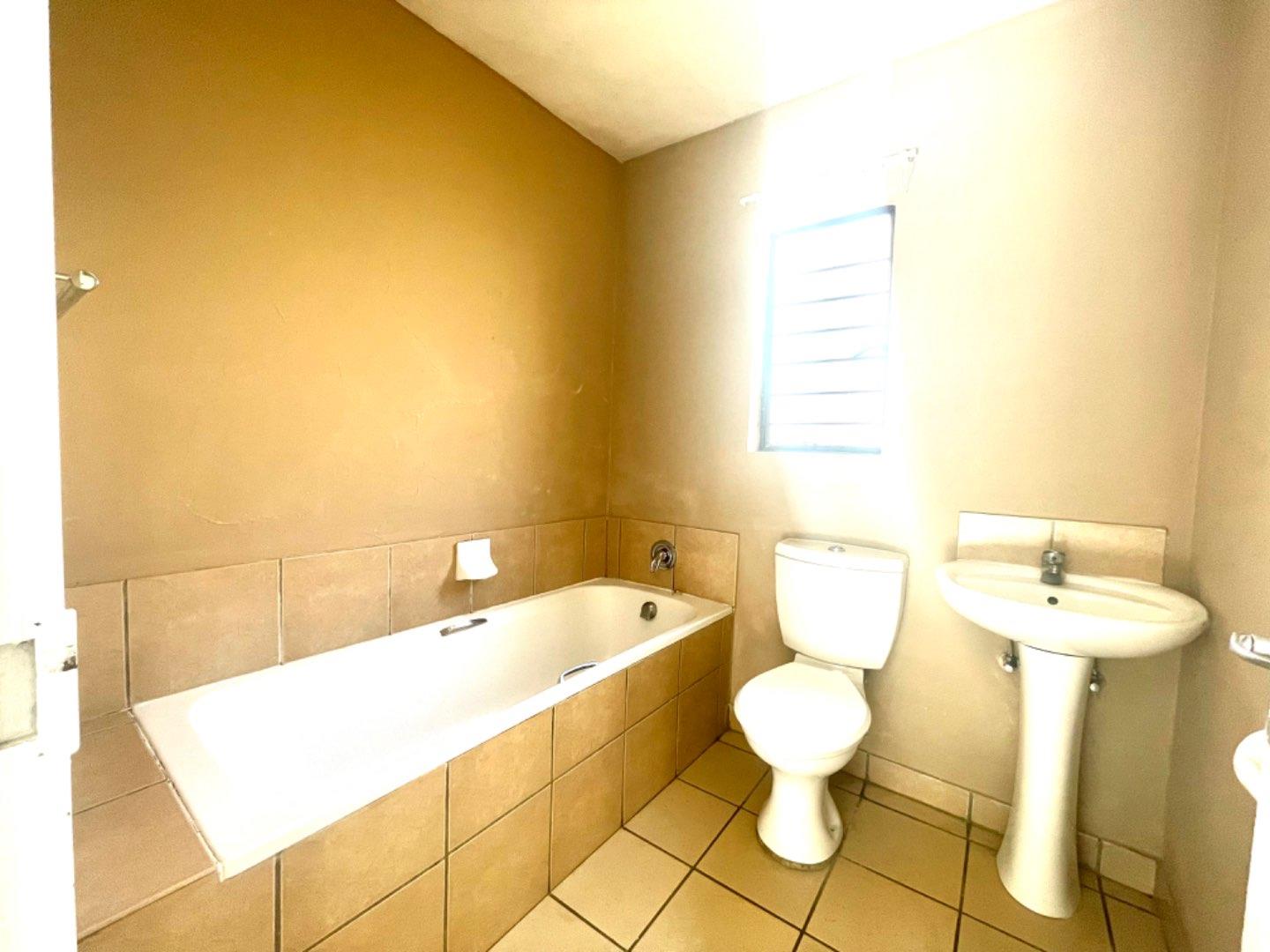 1 Bedroom Property for Sale in Esther Park Gauteng