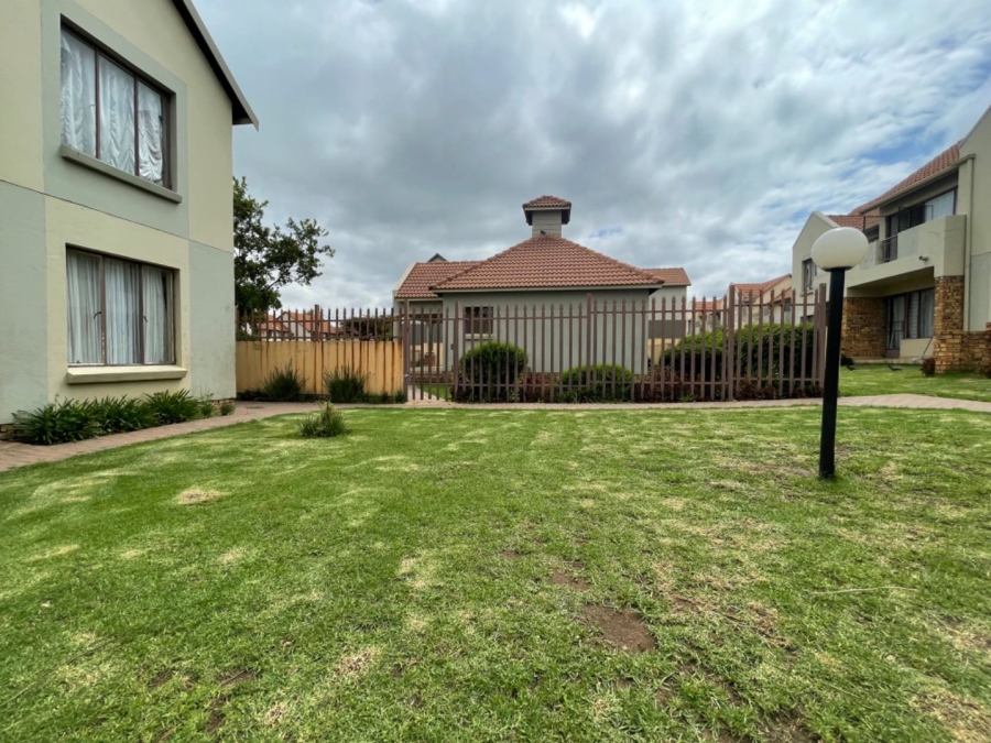 1 Bedroom Property for Sale in Esther Park Gauteng