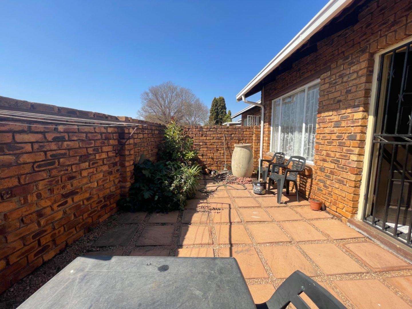 3 Bedroom Property for Sale in Norkem Park Gauteng