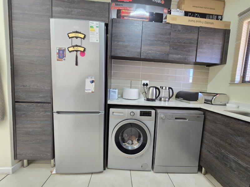 3 Bedroom Property for Sale in Oakdene Gauteng