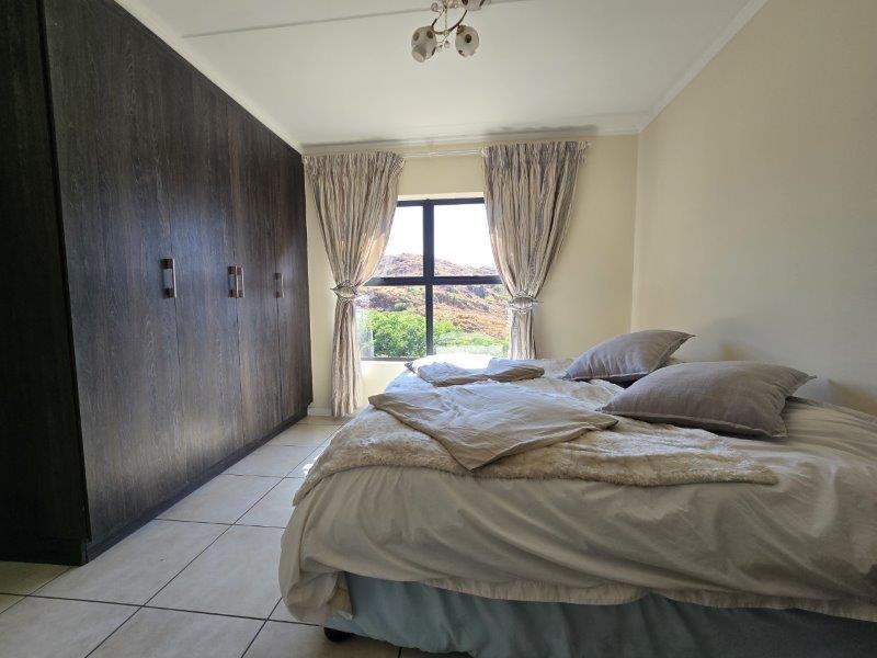 3 Bedroom Property for Sale in Oakdene Gauteng