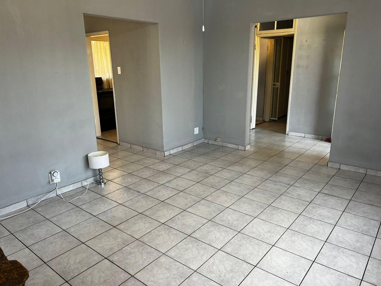 31 Bedroom Property for Sale in Linmeyer Gauteng