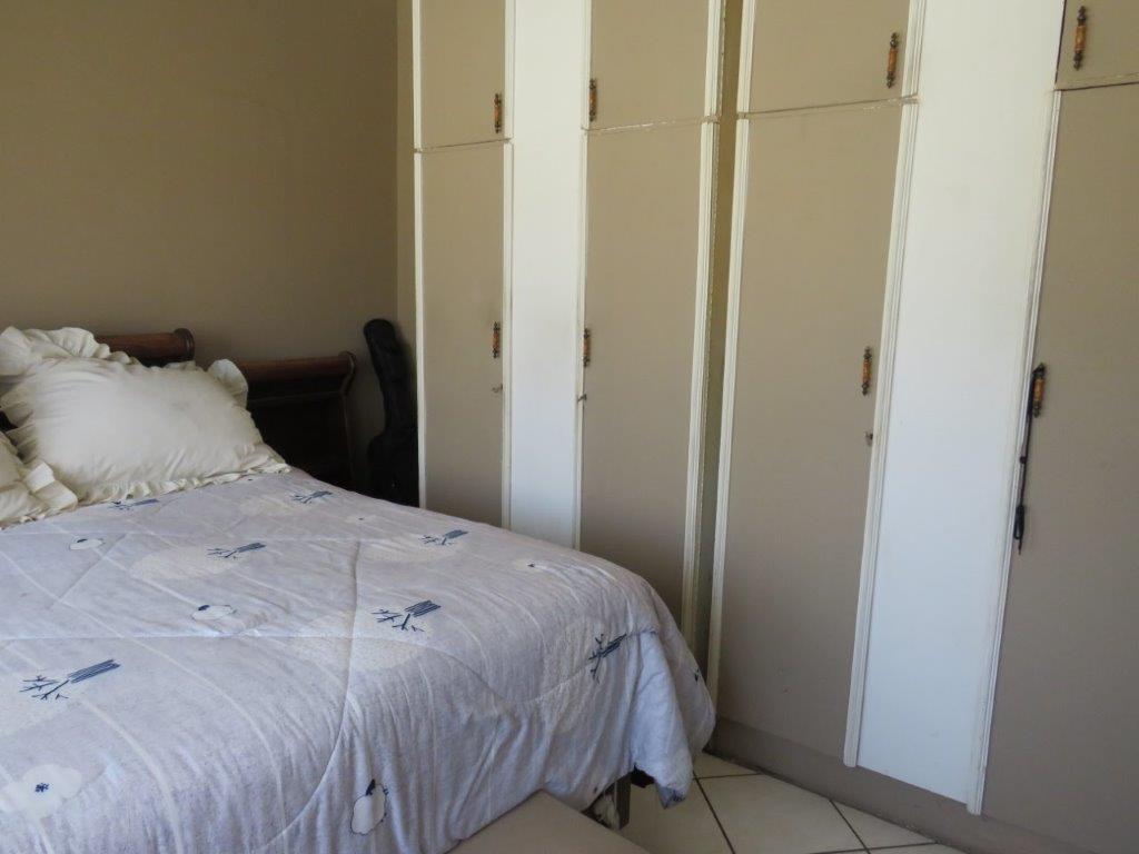 5 Bedroom Property for Sale in South Hills Gauteng