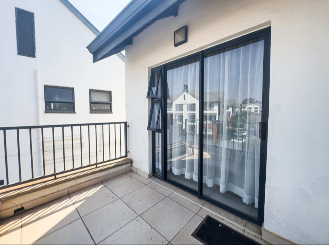 1 Bedroom Property for Sale in Equestria Gauteng