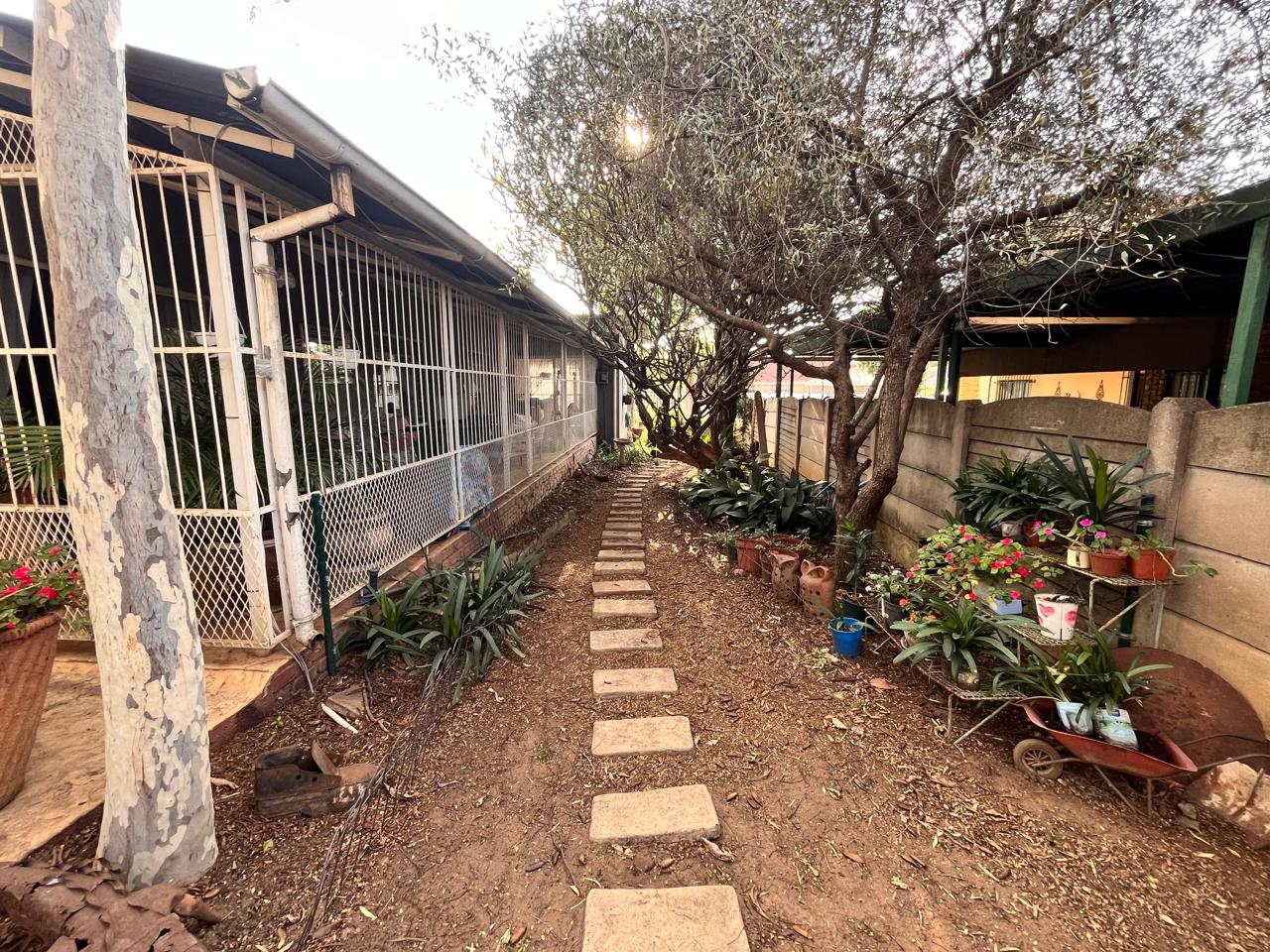 3 Bedroom Property for Sale in Capital Park Gauteng