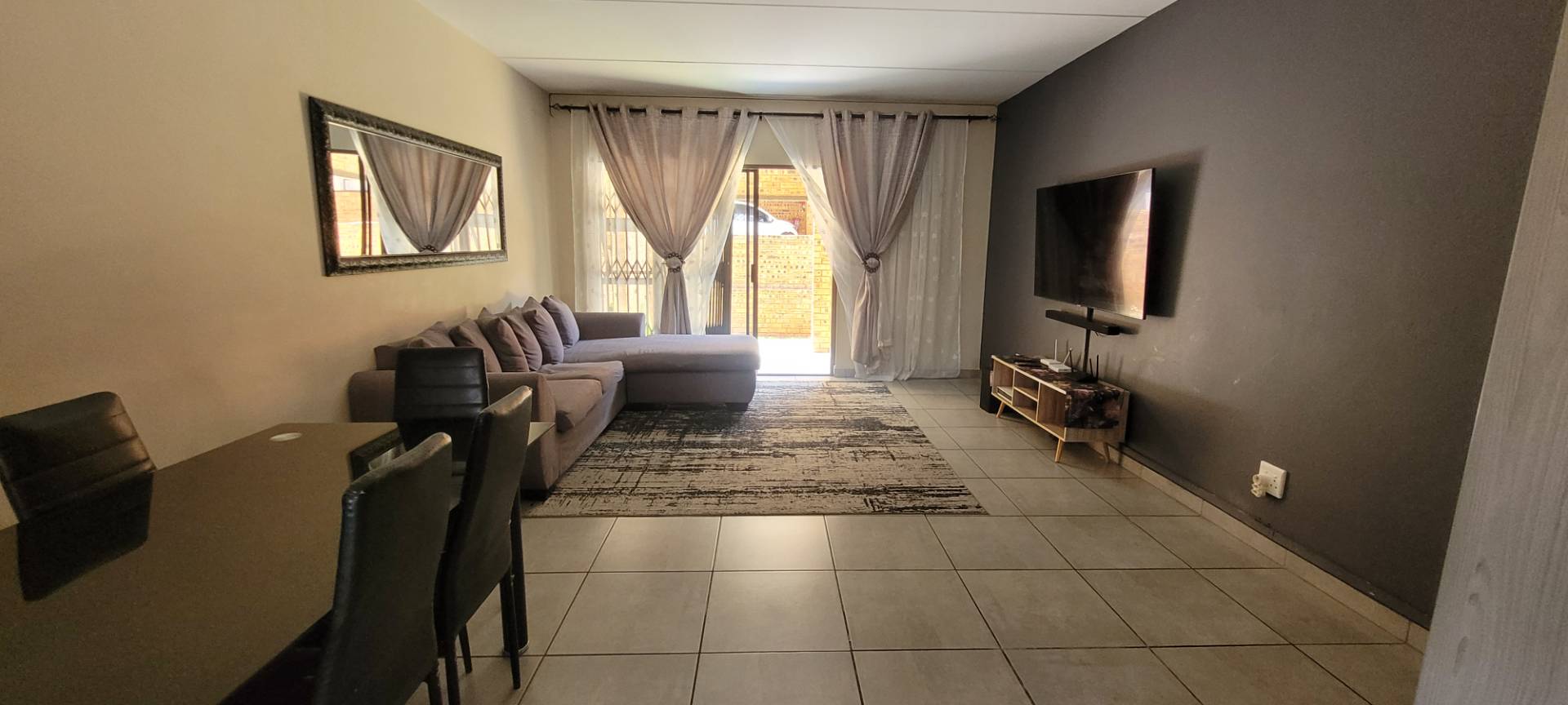 2 Bedroom Property for Sale in Florida Gauteng