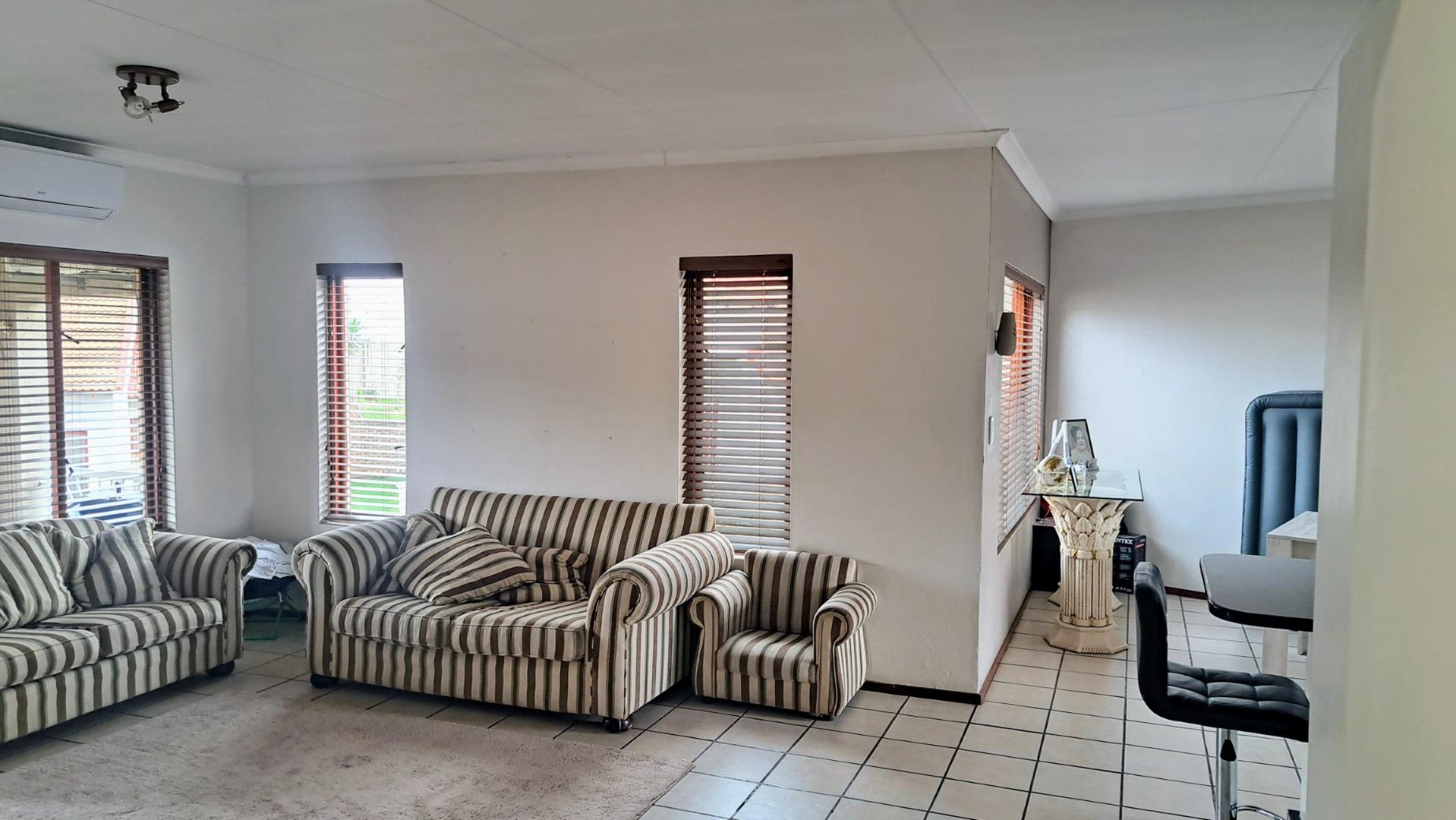 2 Bedroom Property for Sale in Winchester Hills Gauteng