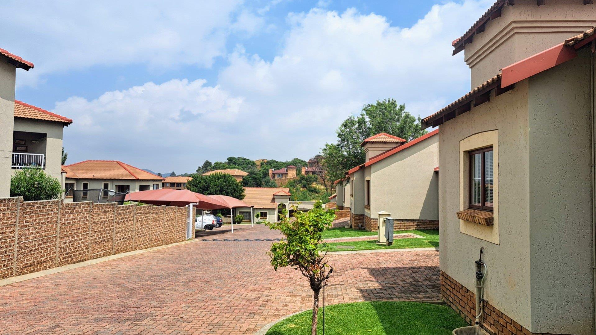 2 Bedroom Property for Sale in Winchester Hills Gauteng